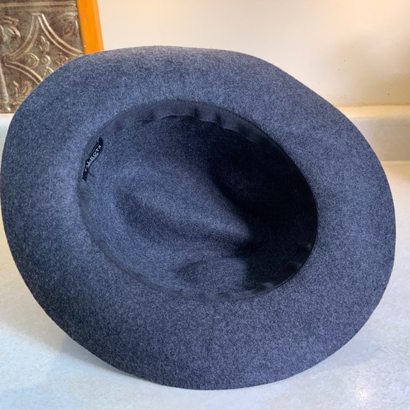 Vintage Talbots Felted Fedora - Picture 5 of 5